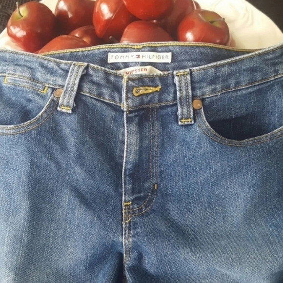 Tommy Hilfiger Hipster Cuffed Leg Capri Cropped Jeans - Picture 3 of 7